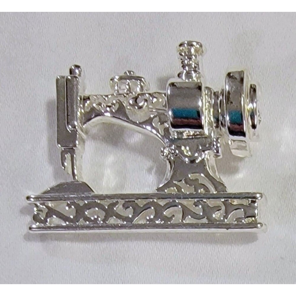 Silver Tone Sewing Machine Brooch Pin 1.8" x 1.1"
